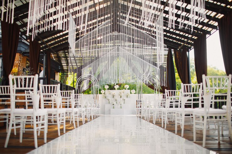 Indoor Event Venues Vs. Outdoor Event